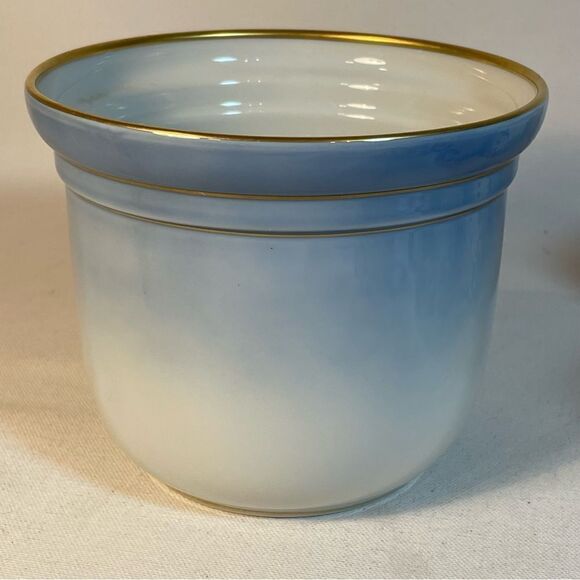 Bing & Grondahl Seagull with gold Flowerpot No 668 - Picture 14 of 15